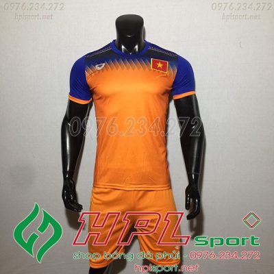 áo đội tuyển Việt nam training màu cam 2020