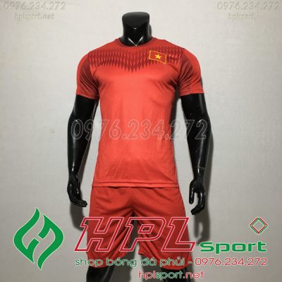 áo Việt Nam training màu đỏ 2020